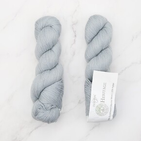 Cascade Yarns Heritage sock/4ply: 0850 Grey 5660