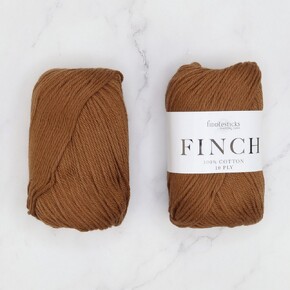 Shana Set in Finch: 6231 Tobacco, size 2