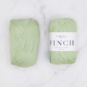 Shana Set in Finch: 6244 Sea Foam, size 1