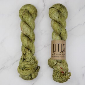 Life in the Long Grass Linen Merino Singles: Green Oakmoss