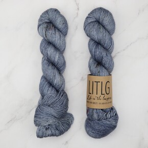 Life in the Long Grass Linen Merino Singles: Uisce