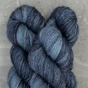 Madelinetosh ASAP: 0750 Dr Zhivago's Sky DYED TO ORDER 31/01/2025