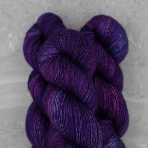 Madelinetosh ASAP: 0700 Iris DYED TO ORDER 31/01/2025