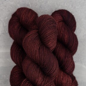 Madelinetosh Tosh DK: 0540 Oscuro DYED TO ORDER 31/01/2025