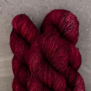 Madelinetosh Woolcycle Sport: 0510 Madonna DYED TO ORDER 28/02/2025