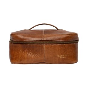 Re:Designed Project 31 Beauty Case Large: Walnut PREORDER 15/02/2025