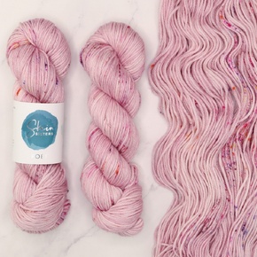 1 Skein Project - Yarn Set in Poet Worsted: 4700 Daphne