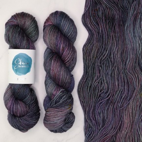 1 Skein Project - Yarn Set in Poet Worsted: 4000 Stolen Thunder