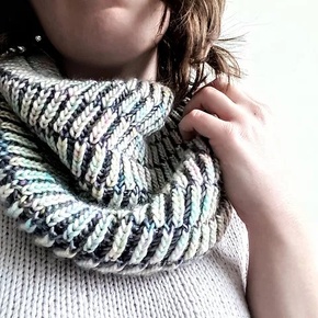 Better Than Sex Brioche Cowl Set in Poet