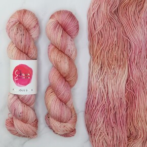 Skein Sisters Fabulous Sock: 1072 Melba