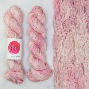 Skein Sisters Fabulous Sock: 1233 Raspberry Cream