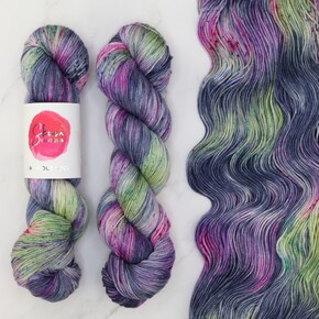 Skein Sisters Fabulous Sock DYED TO ORDER 29/11/2024: 1420 Passionflower