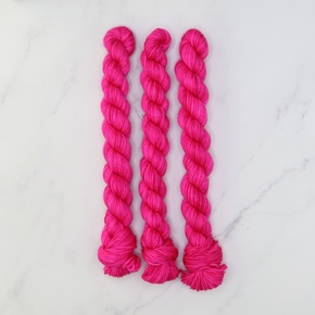 Skein Sisters Fabulous Sock Minis 20g/80m: Hot Pink