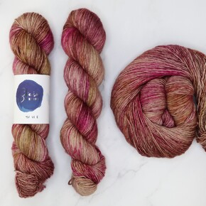 Skein Sisters Romance: 3525 Dried Roses