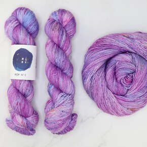 Skein Sisters Romance: 1650 That's my Jam!